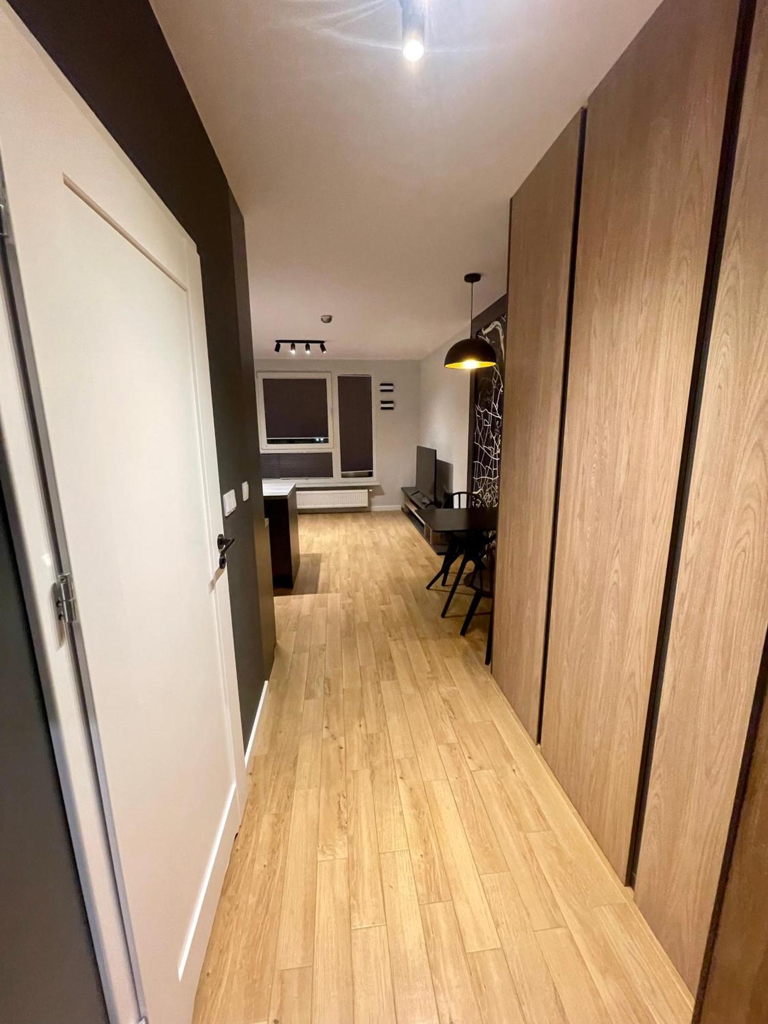 Time&House Pileckiego Przy Centrum Onkologi I Klinice Novum Apartament Na Wylacznosc Pokoj,Sypialnia,Lozko, Lazienka,Kuchnia Apartman Varsó Kültér fotó