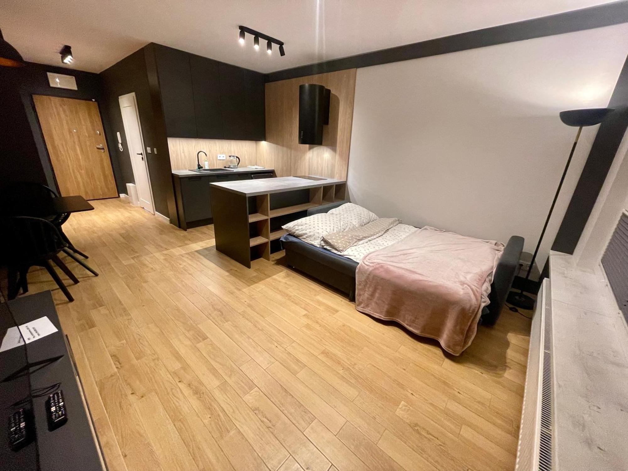 Time&House Pileckiego Przy Centrum Onkologi I Klinice Novum Apartament Na Wylacznosc Pokoj,Sypialnia,Lozko, Lazienka,Kuchnia Apartman Varsó Kültér fotó